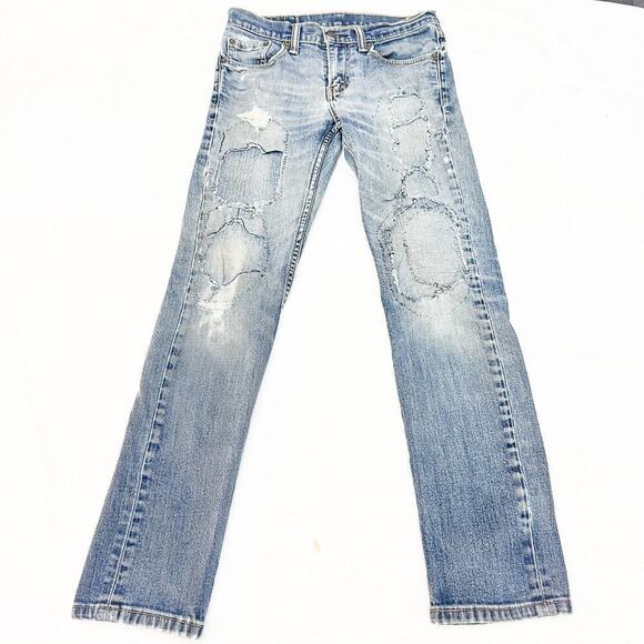 Levi's Ripped Distressed Patched Denim Jeans Intentional Distress Size 29 x 32 - Picture 2 of 8